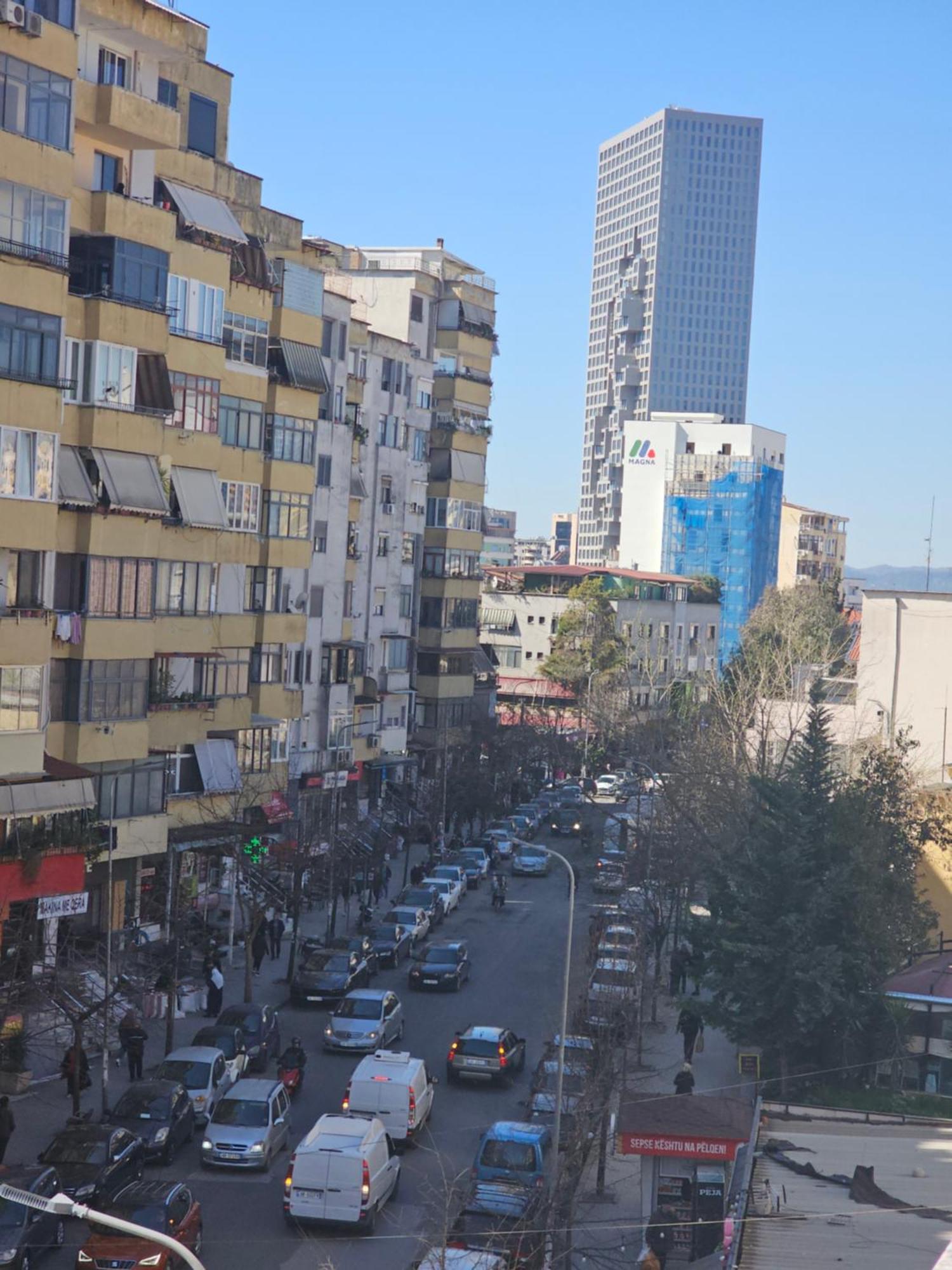 Vila Tafa Apartments Tirana Buitenkant foto