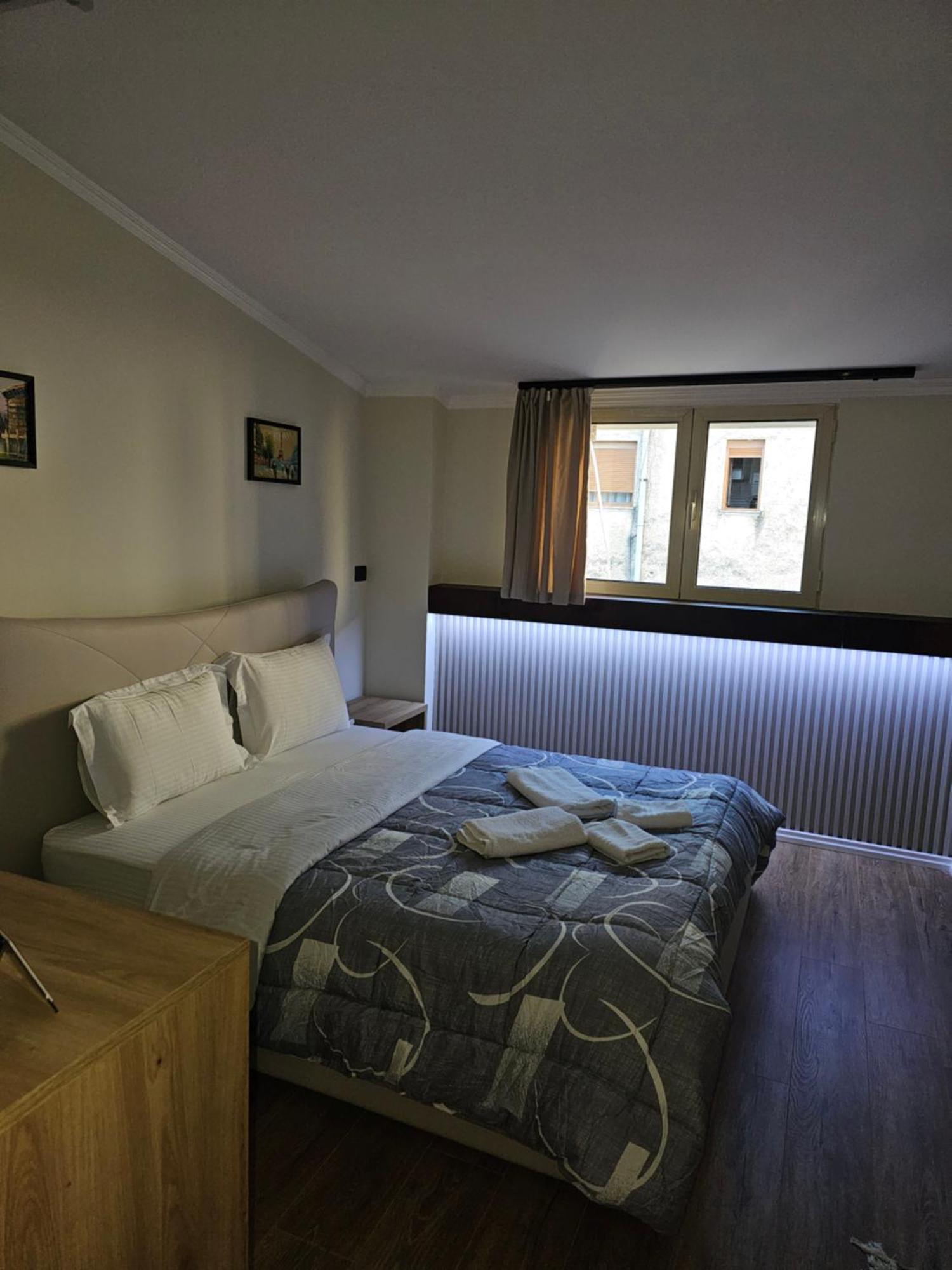 Vila Tafa Apartments Tirana Buitenkant foto