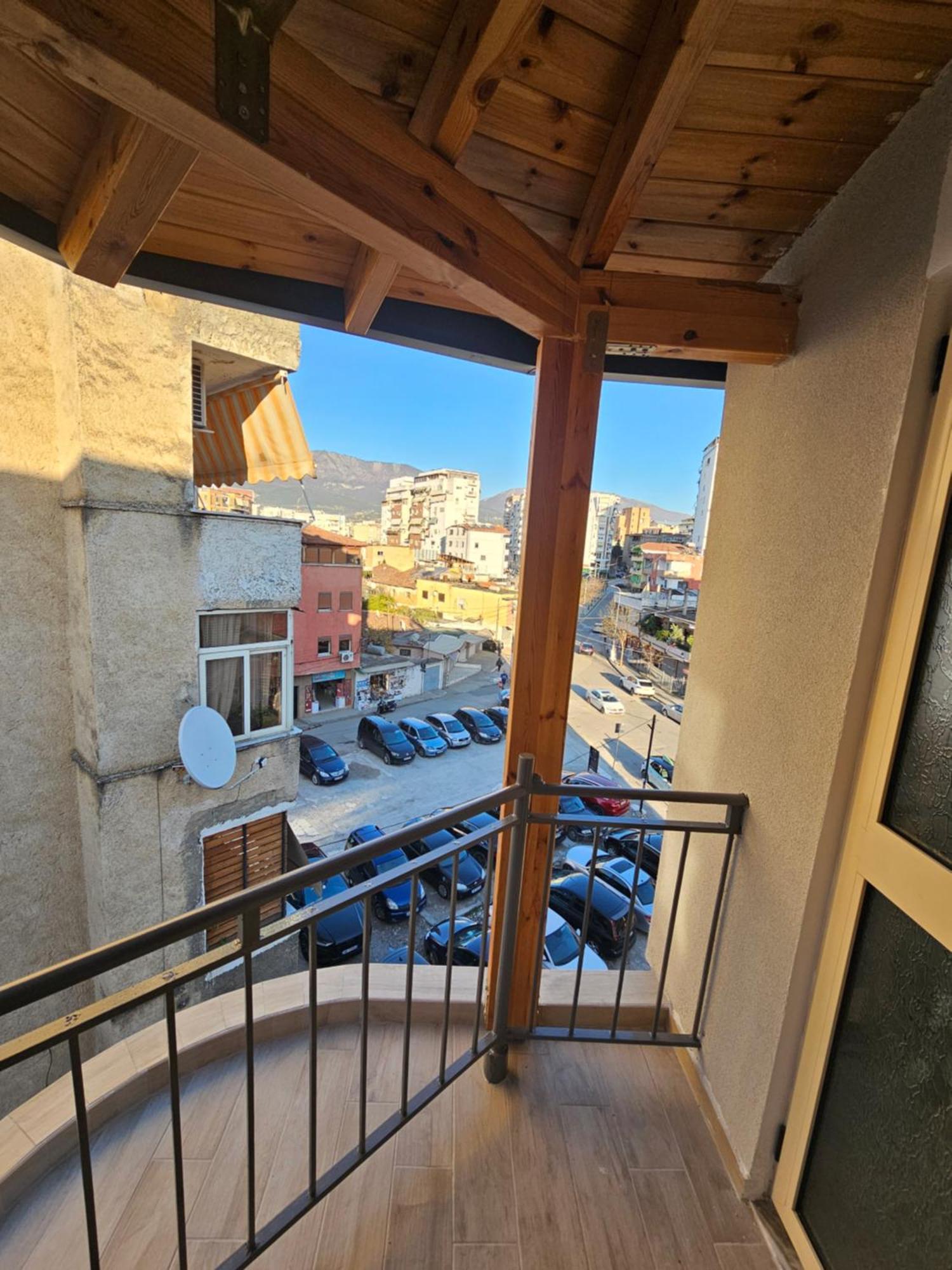 Vila Tafa Apartments Tirana Buitenkant foto